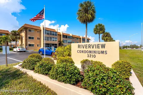 3210 N Harbor City Blvd #209, Melbourne, FL 32935