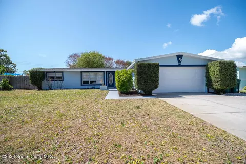 211 Osage Dr, Indian Harbour Beach, FL 32937