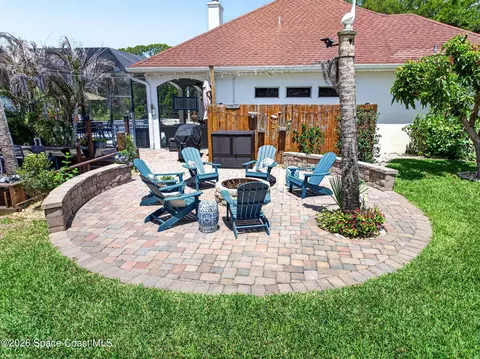 Exterior - 583 Young St, Melbourne, FL 32935 photo 17 of 26