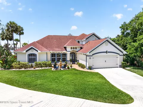 583 Young St, Melbourne, FL 32935