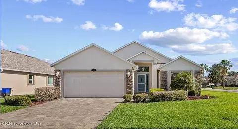 1611 Lago Mar Dr, Melbourne, FL 32940