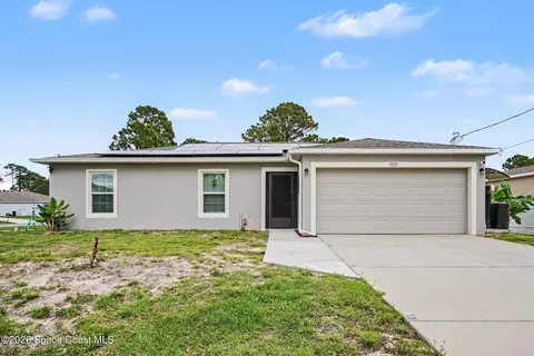 3211 Halden Ave SE, Palm Bay, FL 32909