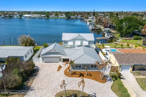 416 S Waterway Dr, Satellite Beach, FL 32937