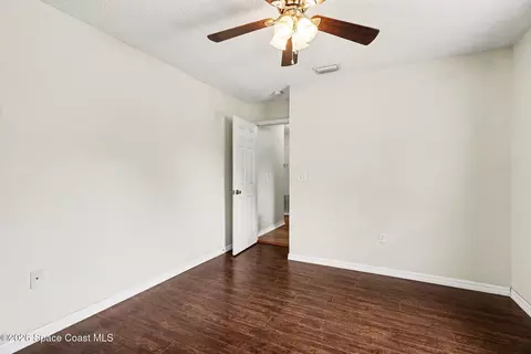 Bedroom - 5220 Avocado Ave, Cocoa, FL 32926 photo 5 of 5