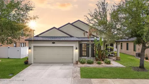 2733 Glenridge Cir, Merritt Island, FL 32953