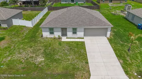 1667 Saint St SE, Palm Bay, FL 32909