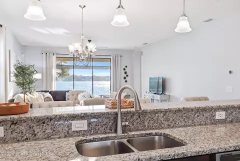 Kitchen - 955 Shiloh Dr, Melbourne, FL 32940 photo 1 of 5