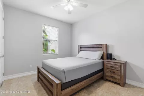 Bedroom - 955 Shiloh Dr, Melbourne, FL 32940 photo 5 of 7