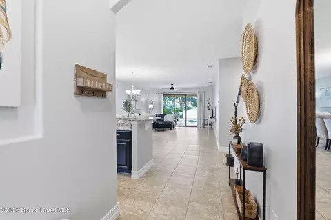 Entry Way - 955 Shiloh Dr, Melbourne, FL 32940 photo 2 of 5