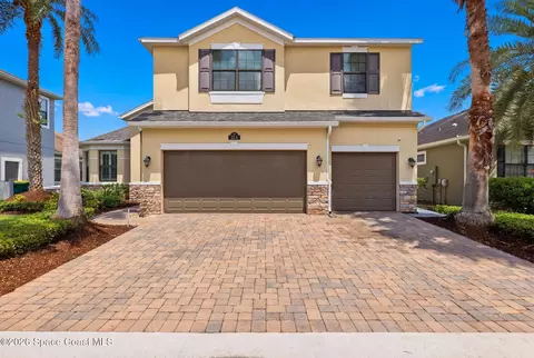 Exterior - 955 Shiloh Dr, Melbourne, FL 32940 photo 3 of 9