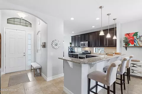 Entry Way - 955 Shiloh Dr, Melbourne, FL 32940 photo 4 of 5