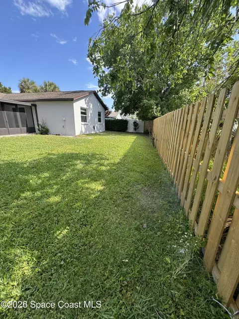 Exterior - 2333 Scotland Rd, Cocoa, FL 32926 photo 4 of 7