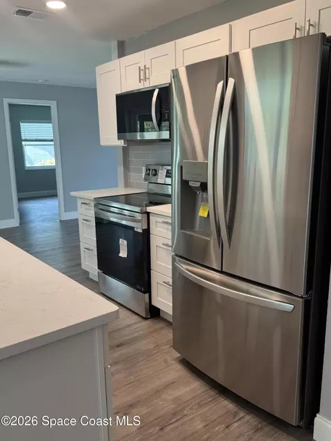Kitchen - 2333 Scotland Rd, Cocoa, FL 32926 photo 4 of 5
