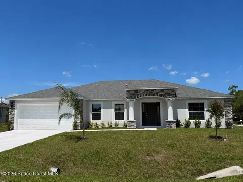 1098 Big Horn Cir NW, Palm Bay, FL 32907
