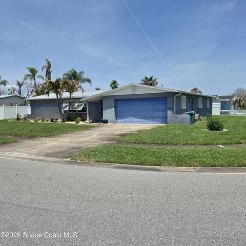 409 Finch Dr, Satellite Beach, FL 32937