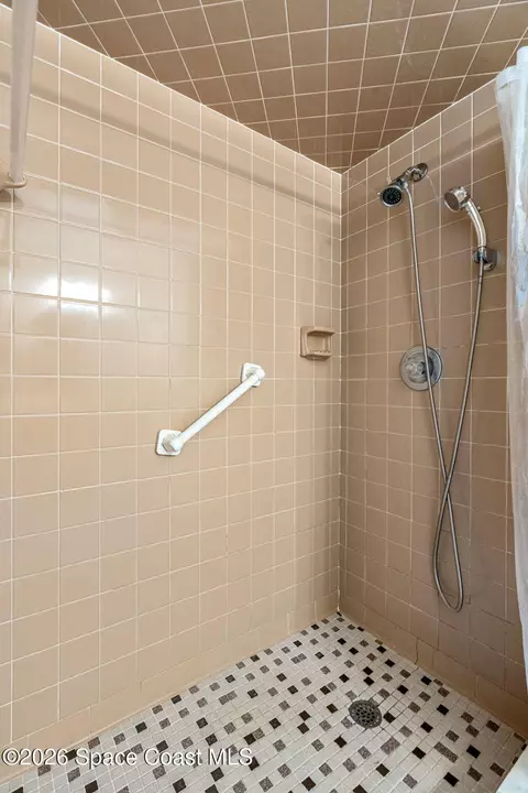 Bath - 1871 Britt Rd, Cocoa, FL 32926 photo 3 of 3