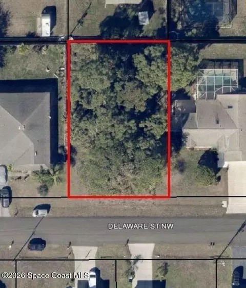 1827 Delaware St NW, Palm Bay, FL 32907