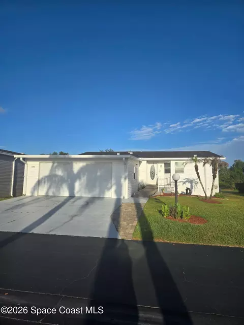 375 Outer Dr NE #213, Cocoa, FL 32926