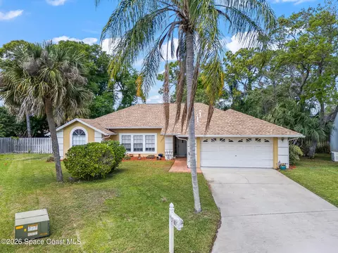 2360 Honeybrook Creek Dr, Melbourne, FL 32935
