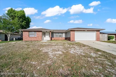 2010 Doyle Dr, Titusville, FL 32796