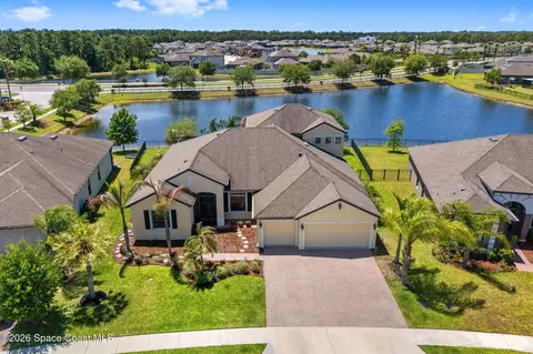 3713 Rushing Waters Dr, Melbourne, FL 32904