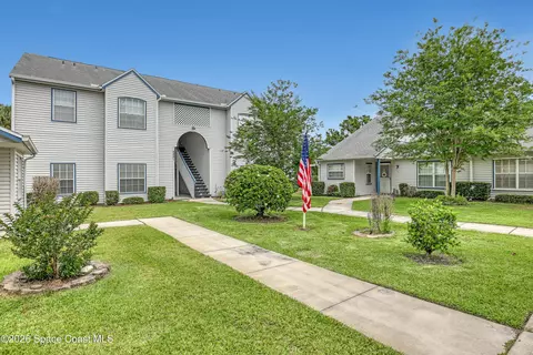 4881 Lake Waterford Way W #3-208, Melbourne, FL 32901