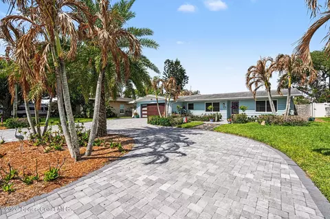 29 Riverview Ln, Cocoa Beach, FL 32931