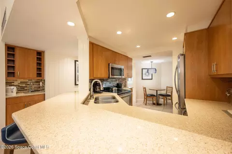 Kitchen - 617 Front St #E43-AB LOCKOUT WEEK 46, Key West, FL 33040 photo 1 of 4