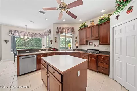Kitchen - 4693 Canard Rd, Melbourne, FL 32934 photo 2 of 5