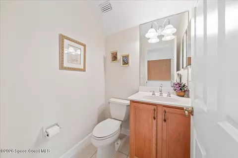 Bath - 4693 Canard Rd, Melbourne, FL 32934 photo 3 of 5