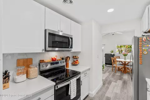 Kitchen - 440 Charles Dr, Melbourne, FL 32935 photo 2 of 2