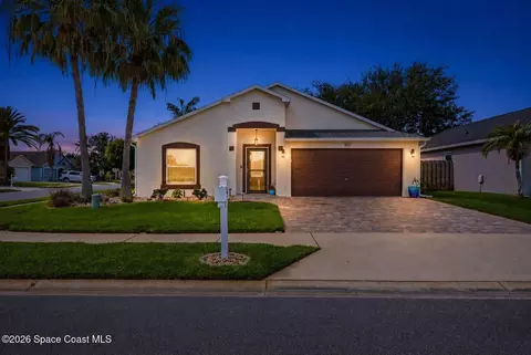 8607 Mizell Dr, Melbourne, FL 32940