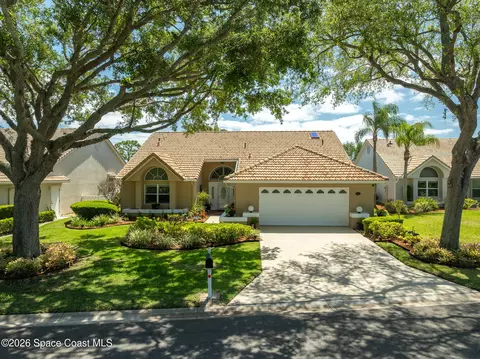 882 Palm Brook Dr, Melbourne, FL 32940