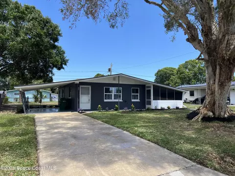 2578 Coventry Rd, Melbourne, FL 32935