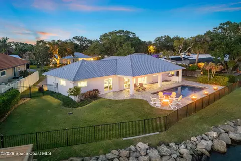 751 Oak Ridge Dr, Indialantic, FL 32903