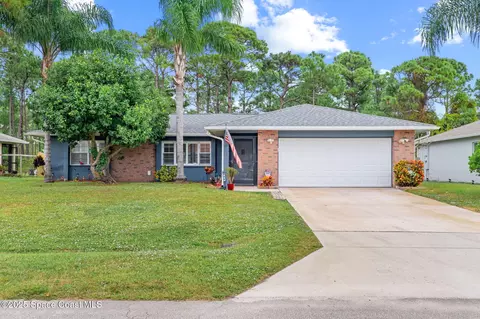 999 Emerald Rd SE, Palm Bay, FL 32909