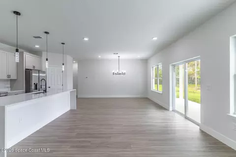 Living - 983 Pace Dr NW, Palm Bay, FL 32907 photo 5 of 8