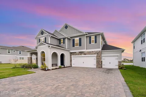 506 Glaspell Cir SE, Palm Bay, FL 32909