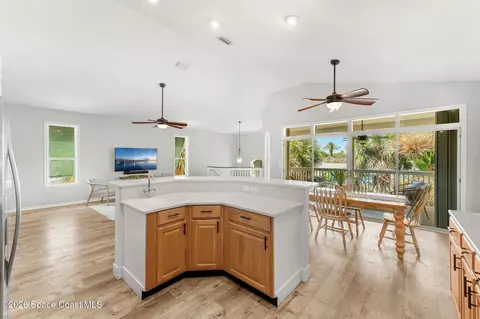 Kitchen - 301 7th Ave, Indialantic, FL 32903 photo 2 of 5