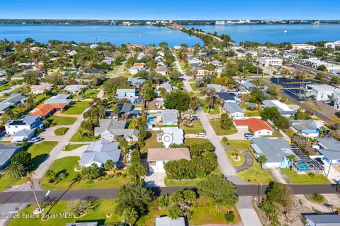 301 7th Ave, Indialantic, FL 32903