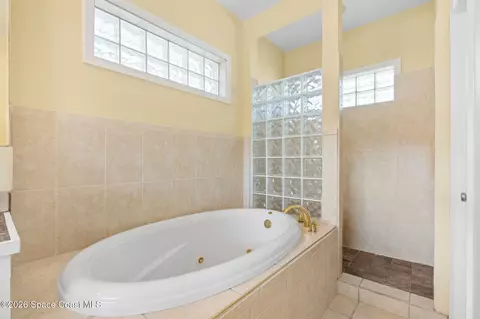 Bath - 301 7th Ave, Indialantic, FL 32903 photo 1 of 2