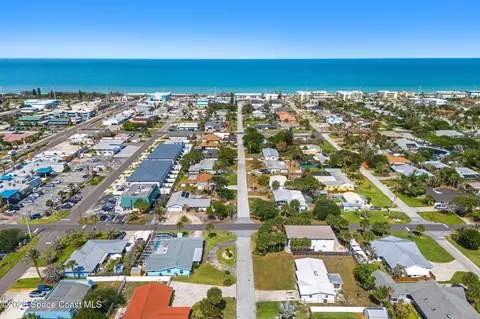 View/Area - 301 7th Ave, Indialantic, FL 32903 photo 7 of 11
