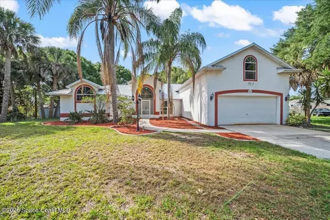 986 Nixon Cir NE, Palm Bay, FL 32907