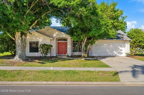 2086 Lionel Dr, Melbourne, FL 32940