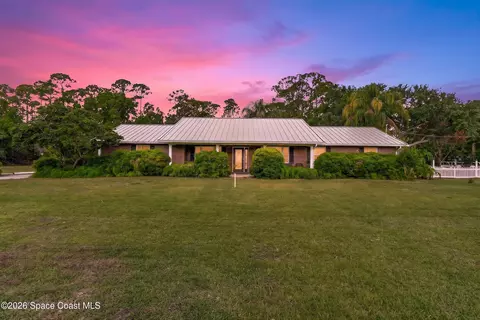 2850 Michigan St, Melbourne, FL 32904