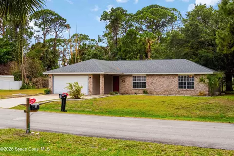 582 Sea Crest Ave SW, Palm Bay, FL 32908
