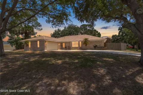 380 Narragansett St NE, Palm Bay, FL 32907