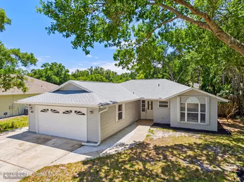638 Carnival Ter, Sebastian, FL 32958