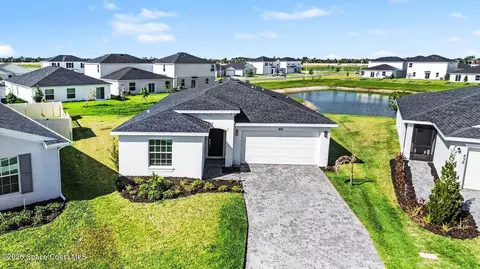 906 Dockside Dr SW, Palm Bay, FL 32908