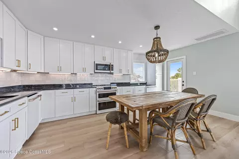 Kitchen - 17 Vip Is #A, Grant, FL 32949 photo 3 of 5